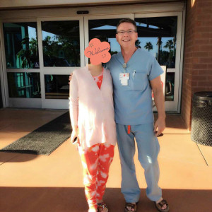 111 300x300 - 罗素(Russell Rapoza)M.D./白人医生介绍/洛杉矶妇产科/芳泉谷医院