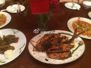 a8a11ba9jw1ekpweafntdj20m80go0vf 300x224 - 赴美生子的孕妈在美国过生日晚餐好丰盛