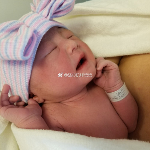 美国试管婴儿怎么避免先天性缺陷儿 a8a11ba9gy1fmuii9f3txj20yc0yce81 500x500 - 美国试管婴儿怎么避免先天性缺陷儿