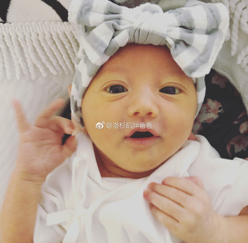 微信截图 20180110164121 - 上海女性爱人到美国买精试管生下漂亮混血宝宝