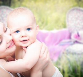 mothers 3389671 1920 270x250 - 美国精子库为何受欢迎？捐精人入围难度高于上哈佛！